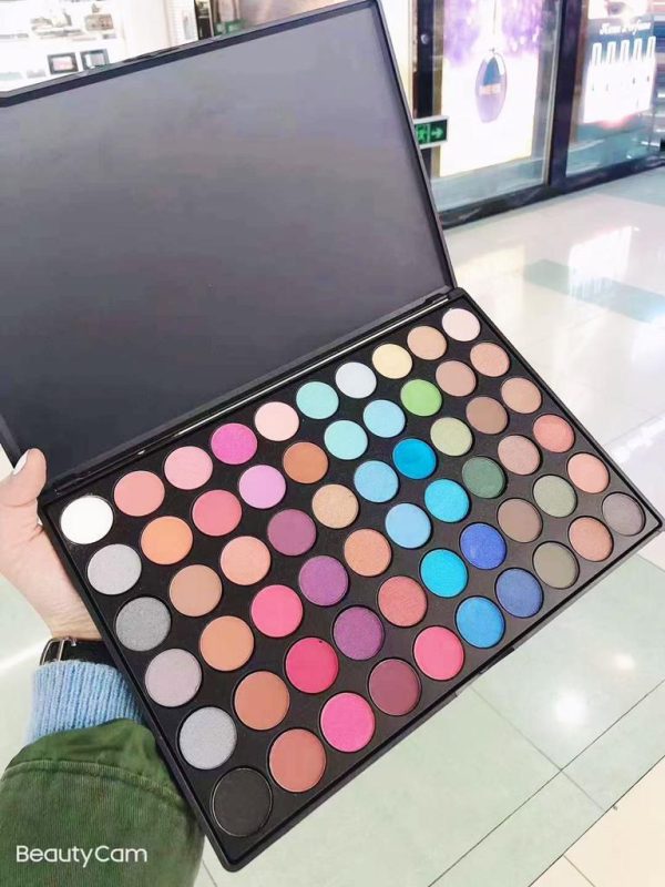 New Eyeshadow Platter in Pakistan