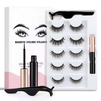 Five pairs of non glue magnetic eyelashes in Pakistan