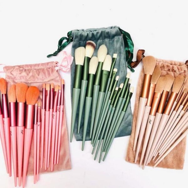 Professional Makeup Brush Set