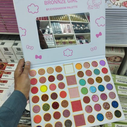 Bronnze Girl Makeup Platter Kit 61Colors