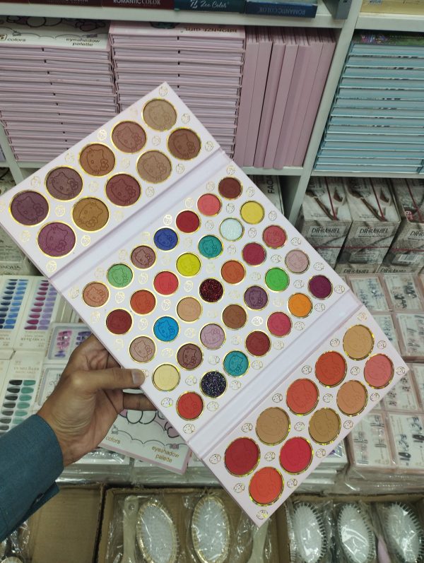 Bronnze Girl Makeup Platter Kit 55 Color