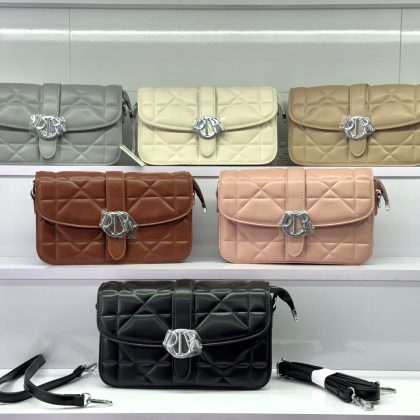 Pu Leather Ladies Cross Body Imported Handbags