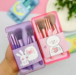 Brush Set with Box