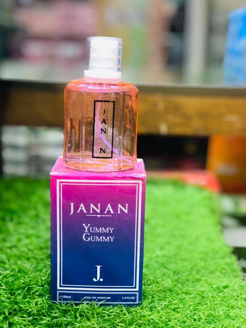 JANAN Yummy Gummy Perfume – Sweet & Playful Long-Lasting Fragrance